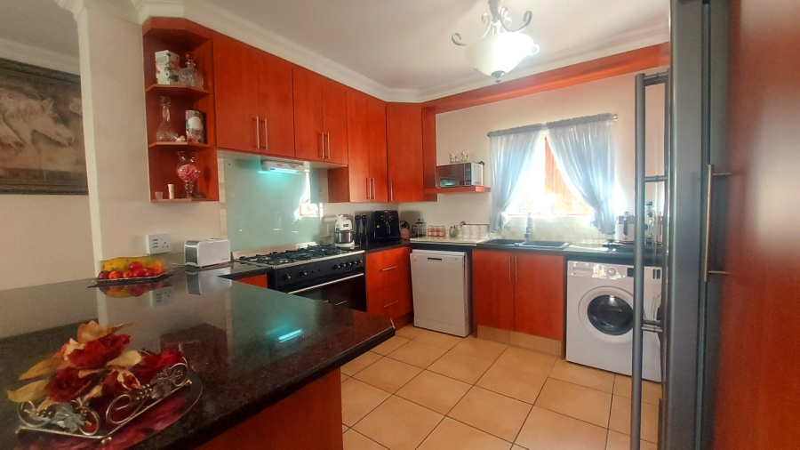 2 Bedroom Property for Sale in Melodie North West